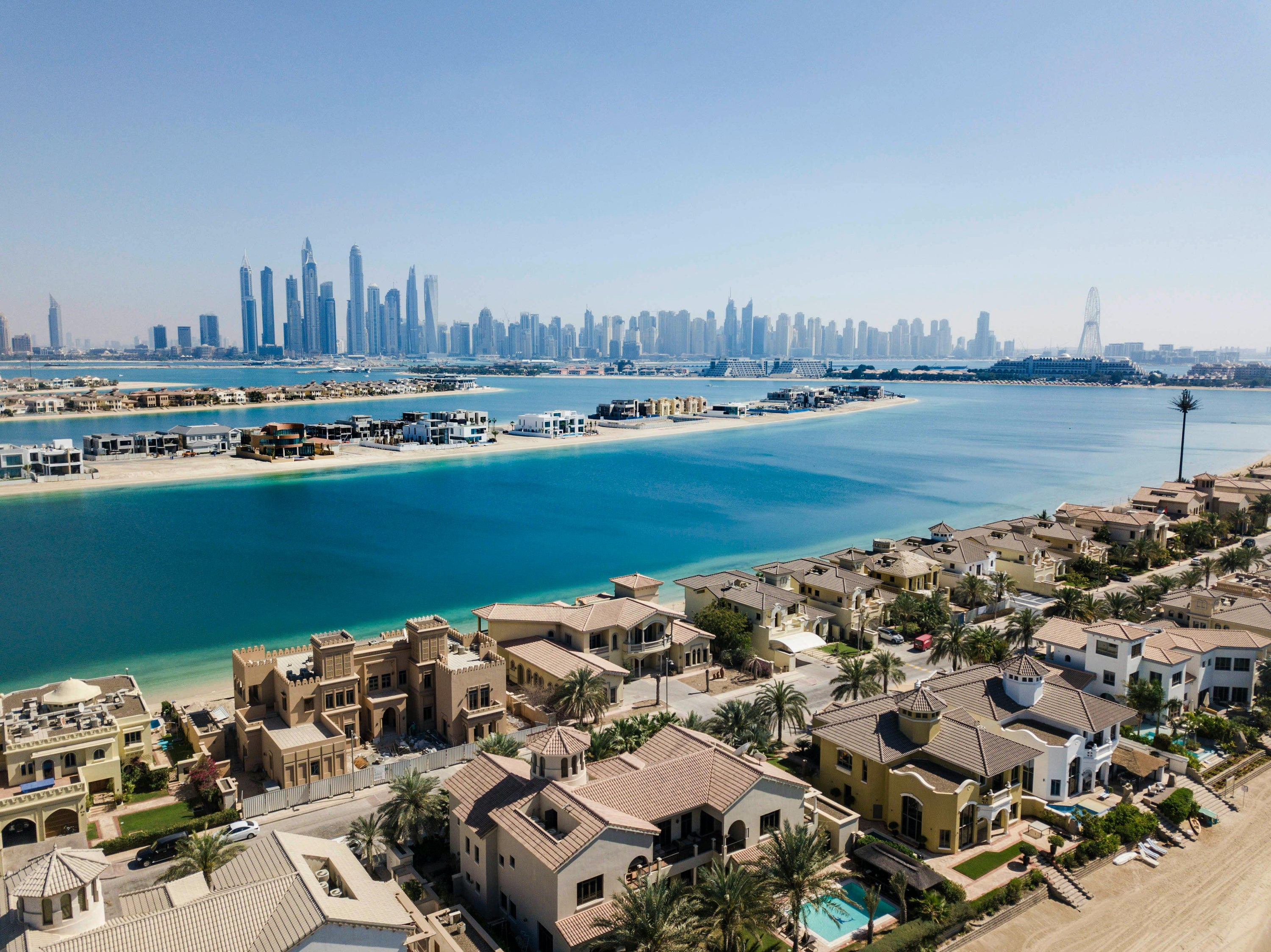 Palm Tower: A Guide to Living on the Iconic Palm