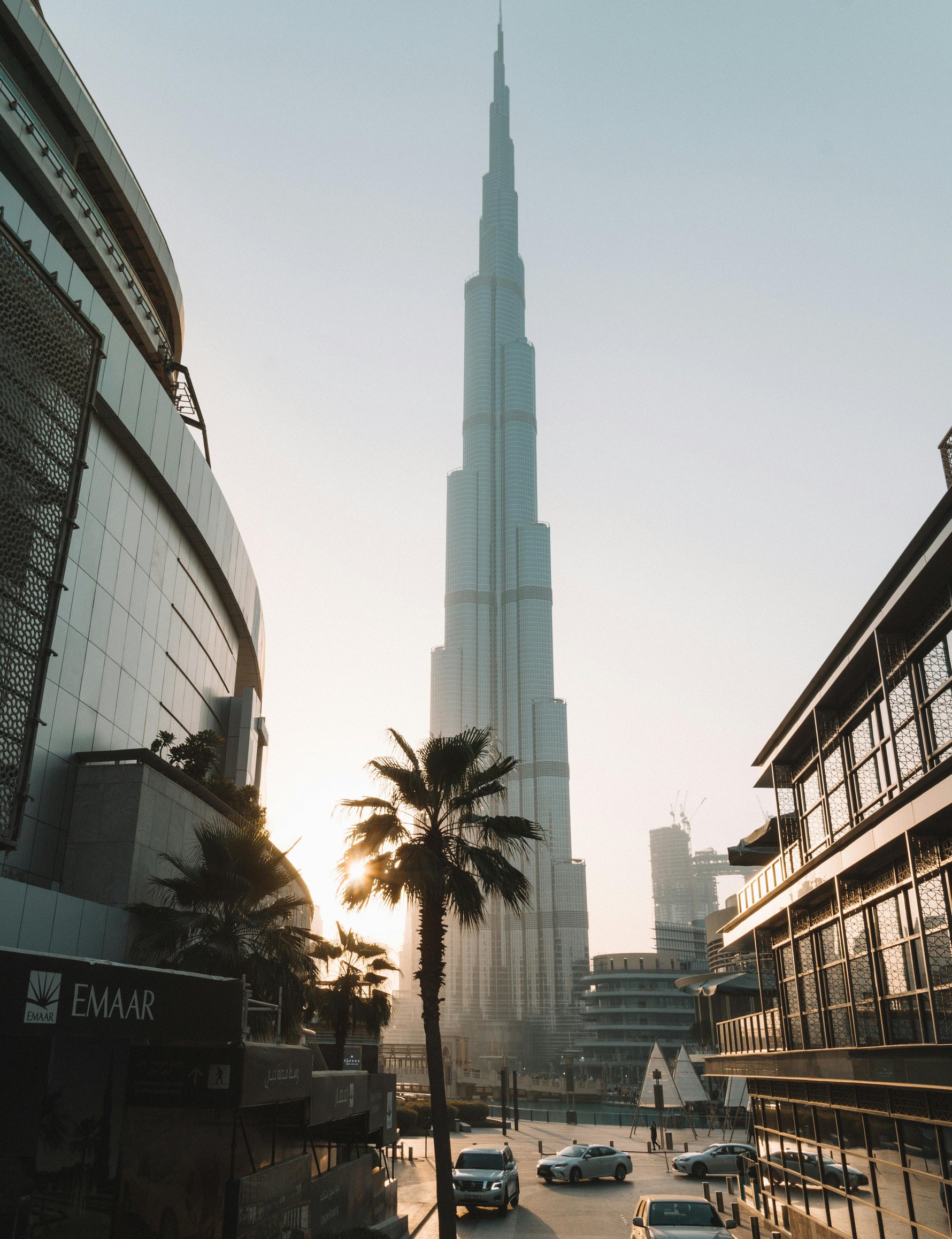 Burj Khalifa: The Ultimate Dubai Experience